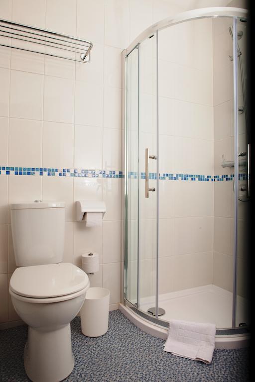 Rother Valley View B&B 셰필드 객실 사진