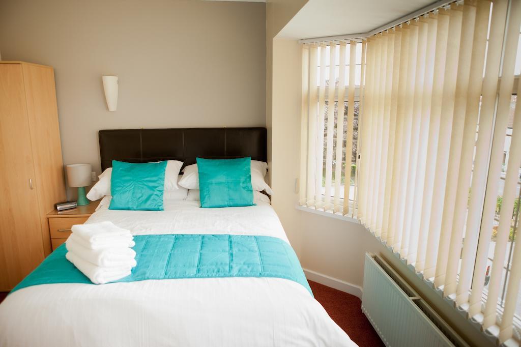 Rother Valley View B&B 셰필드 객실 사진