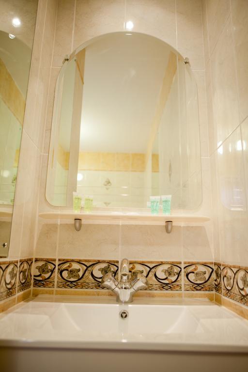 Rother Valley View B&B 셰필드 객실 사진