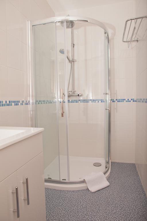 Rother Valley View B&B 셰필드 객실 사진